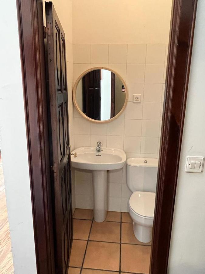 Apartamento Gaudi โกมิญาส ภายนอก รูปภาพ