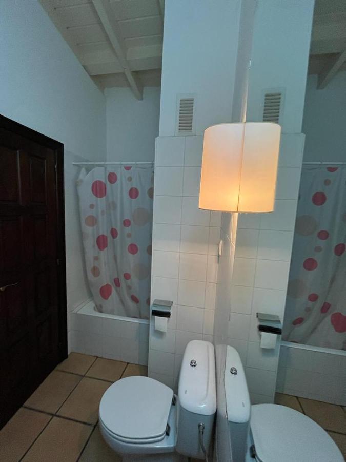 Apartamento Gaudi โกมิญาส ภายนอก รูปภาพ